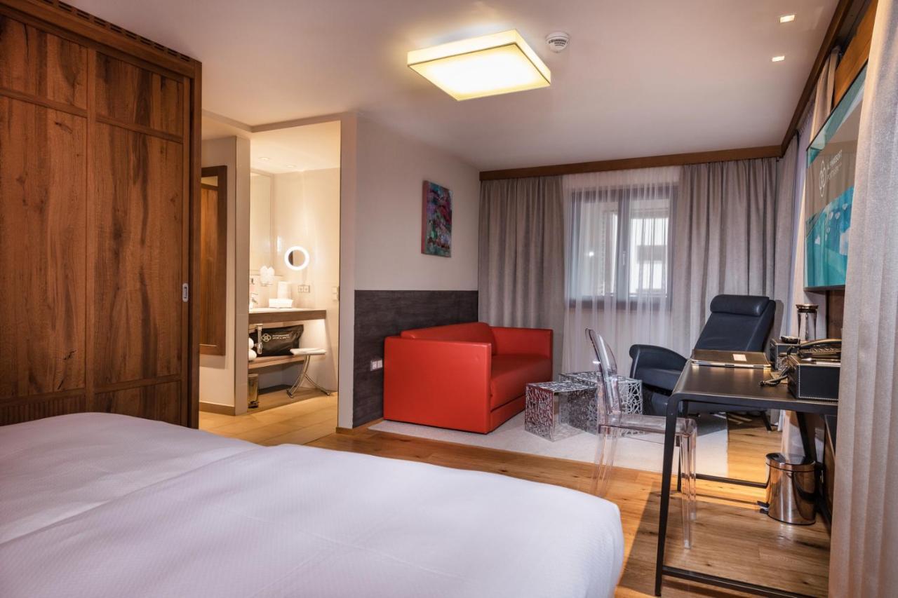 Alpinresort Valsaa - Sport & Spa Зальбах-Хинтерглемм Экстерьер фото